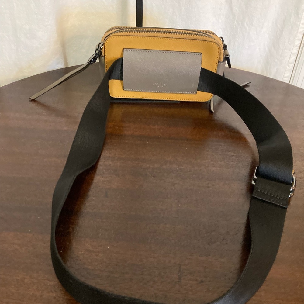 Botkier belt bag with adjustable strap - Picture 2 of 9